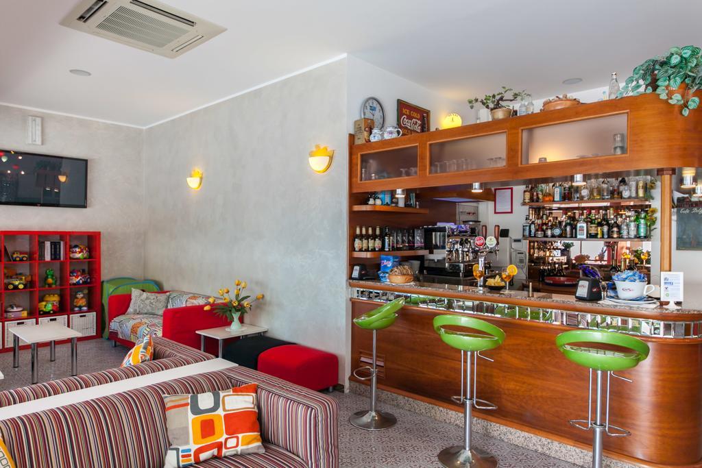 גאטאו א מארה Hotel Sandra מראה חיצוני תמונה