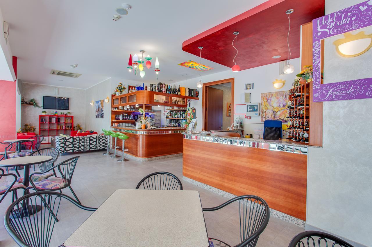 גאטאו א מארה Hotel Sandra מראה חיצוני תמונה