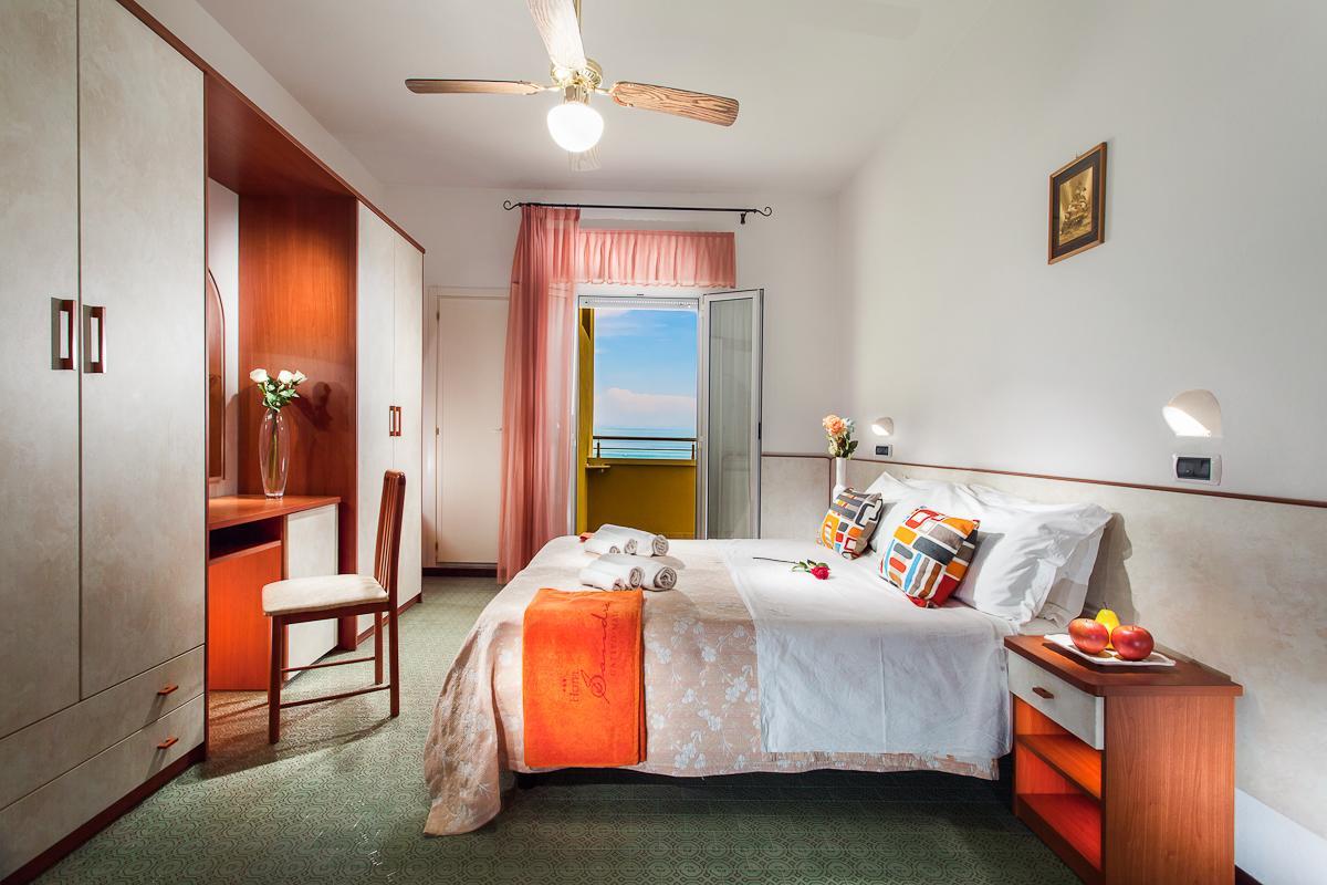 גאטאו א מארה Hotel Sandra מראה חיצוני תמונה