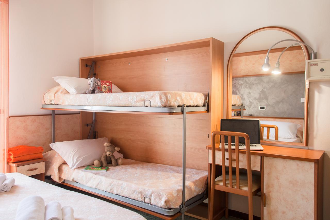 גאטאו א מארה Hotel Sandra מראה חיצוני תמונה